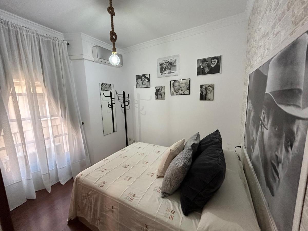 Elegante Apartamento Centro Historico De Малага Екстер'єр фото