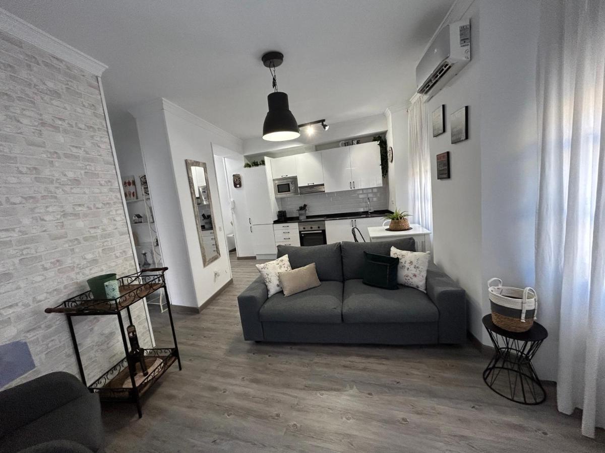 Elegante Apartamento Centro Historico De Малага Екстер'єр фото